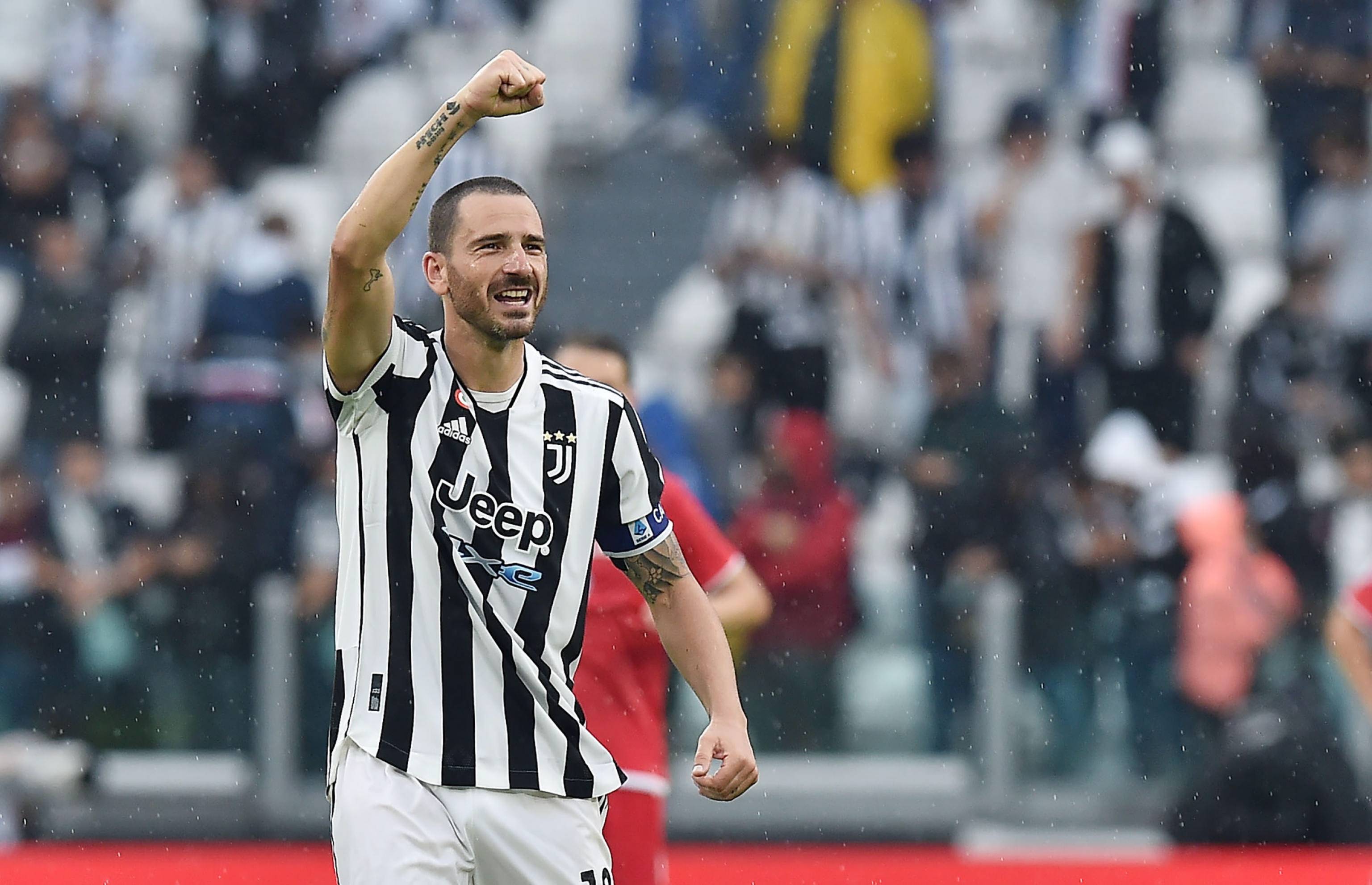 常规赛丨拼下赛季首胜，先行者客场104-76大胜南京天之蓝！（常规赛丨先行者客场104-76轻取南京天之蓝，喜迎赛季首胜）